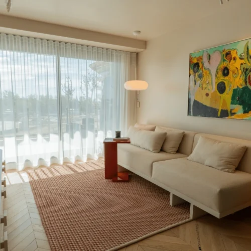 Cortinas tradicionales en el living